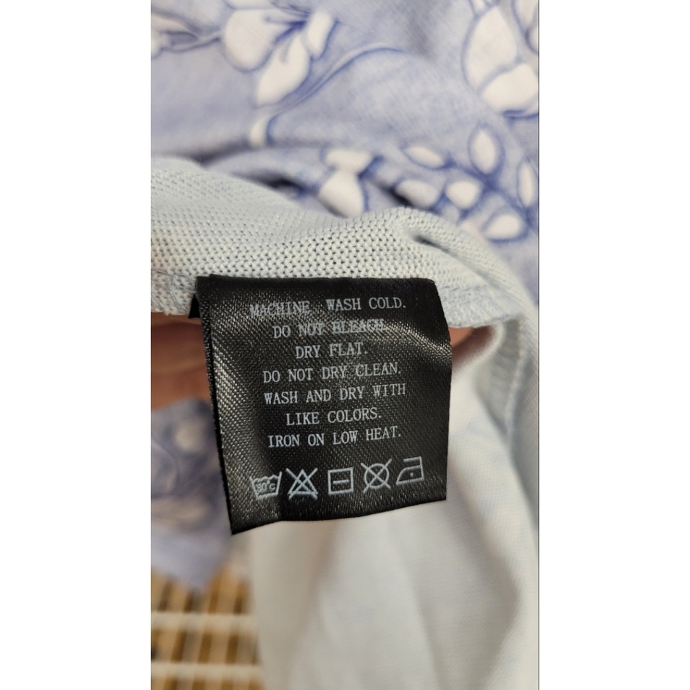 NWT | loveu.dear Floral Hooded Top - Picture 6 of 6